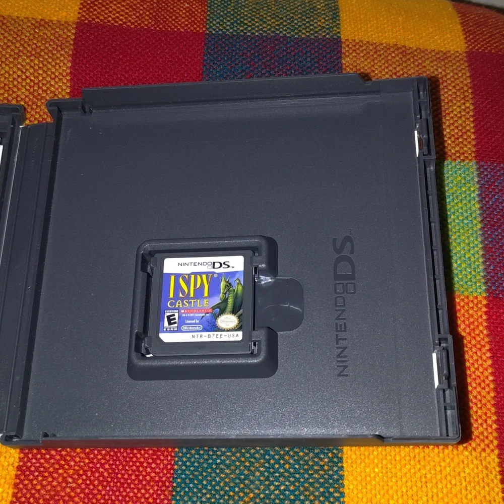 I Spy Castle (Nintendo DS, 2011)
